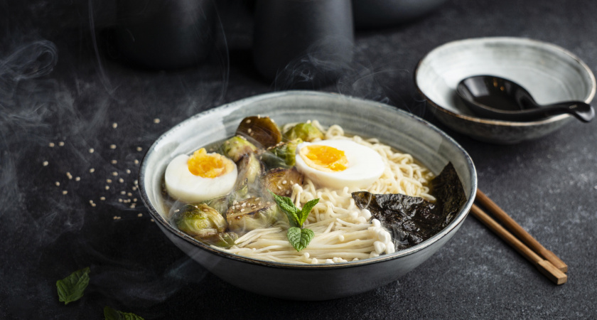 Вместо таблеток и витаминов: японцы едят этот суп каждый день и доживают до ста лет — рецепт простейший 