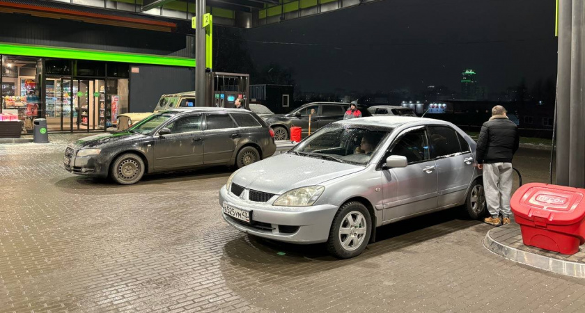 Почему нельзя заправлять полный бак: правда, о которой помалкивают на автозаправках