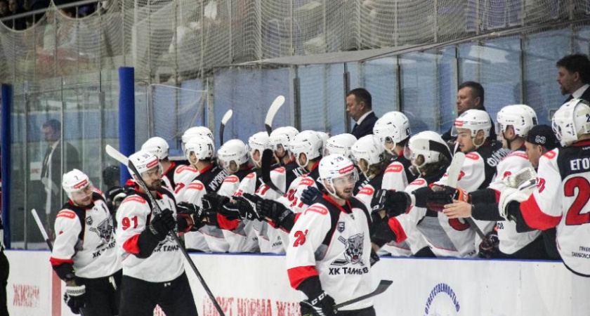 В рамках ВХЛ тамбовская команда "Тамбов" встретится с "Торосом"