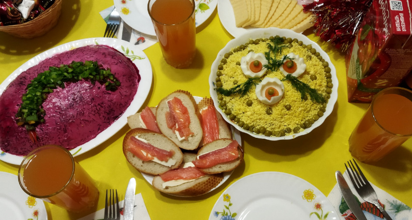 Что я точно не поставлю на новогодний стол в год Красной Огненной Лошади: список блюд-табу на 2026 год