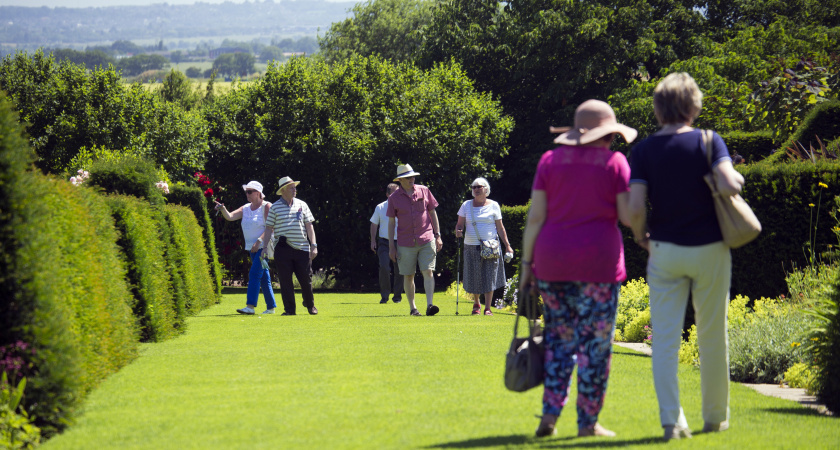Как пенсионеры в Европе живут скромно, но с достоинством: привычки, которые стоит у них перенять