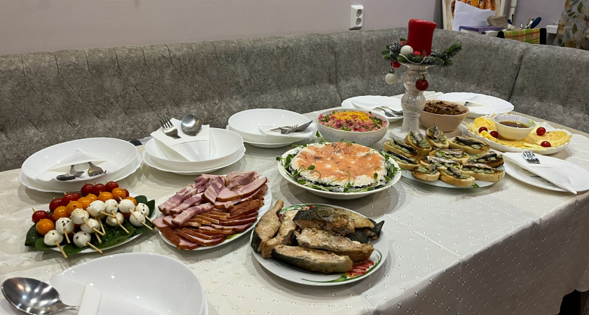 Красная икра на вес золота? Чем заменить праздничный деликатес, чтобы не потерять вкус Нового года - дешево и сердито