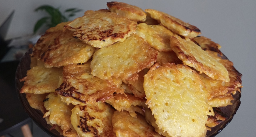 Такие драники сметают со стола даже белорусы: весь секрет в двух добавках — готовятся за минуту 