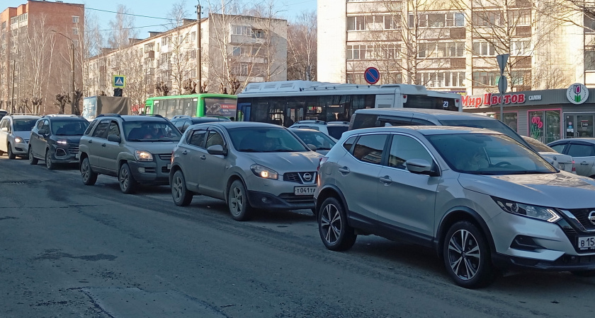 Срочно всем водителям: без этого документа в бардачке в 2026 году будут штрафовать по-новому 