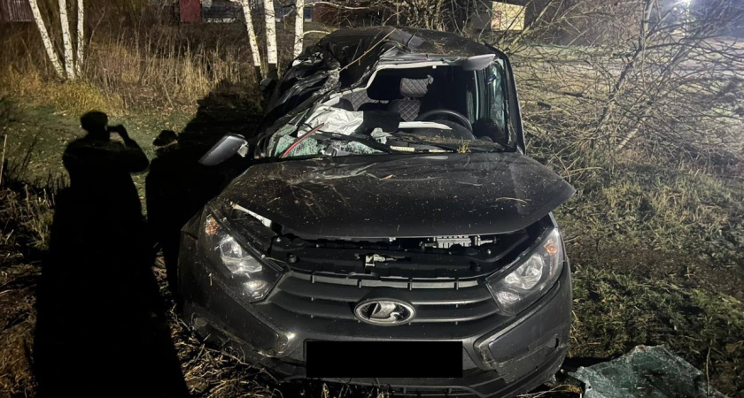 В Тамбовском районе ночью опрокинулась Lada Granta: один человек госпитализирован