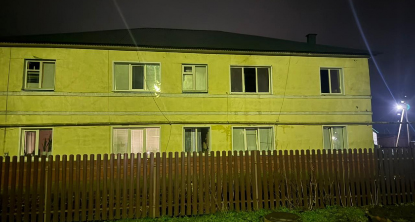 В Инжавино проверяют обстоятельства гибели двух мужчин при пожаре в жилом доме