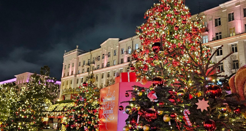 Соберите друзей, спрячьте это в карман и танцуйте: вот как привлечь деньги и удачу в Новый год Огненной Лошади 