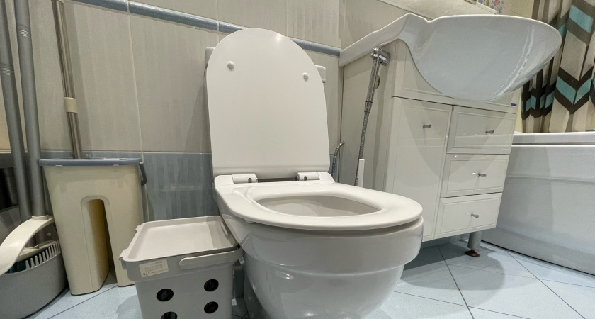 2 таблетки на 0,5 литра — и унитаз как в день установки: ни налета, ни ржавчины — сияет как на праздник