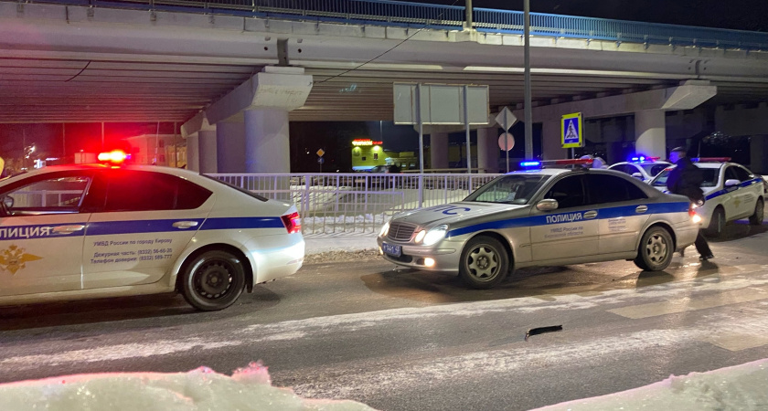 Инспектор ГИБДД останавливает и задает вопрос: "Почему нарушаем?" - вот как правильно ответить водителю