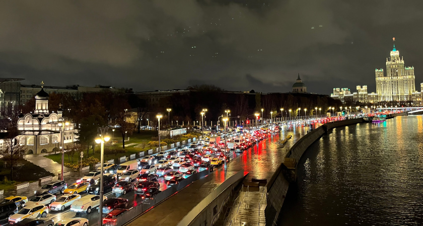 Не одна Москва! 5 городов России, в которых зарабатывают больше, а живут в разы спокойнее — вы удивитесь