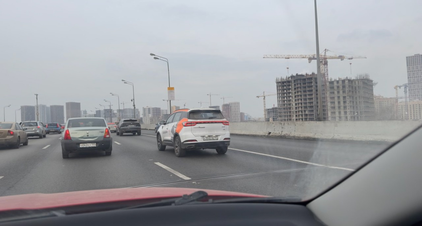 Сравнил расход топлива при 90, 110 и 140 км/ч: вот на какой скорости реально экономится бензин - рассказываю честно