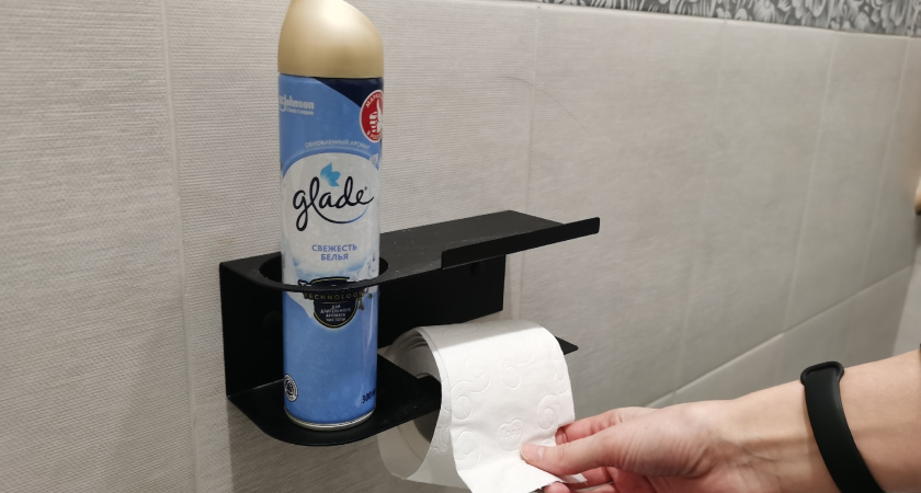 В туалете запах приятнее, чем в весеннем лесу: беру рулон бумаги и 1 каплю — аромат свежий и чистый