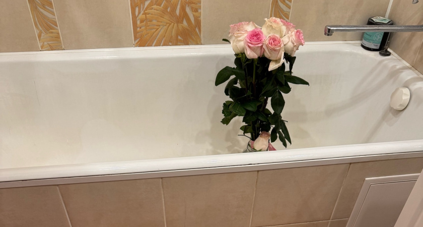 Зачем клеить кафель на пол в ванну, если есть более интересное решение в 2026 году – дешевле, красивее и удобнее