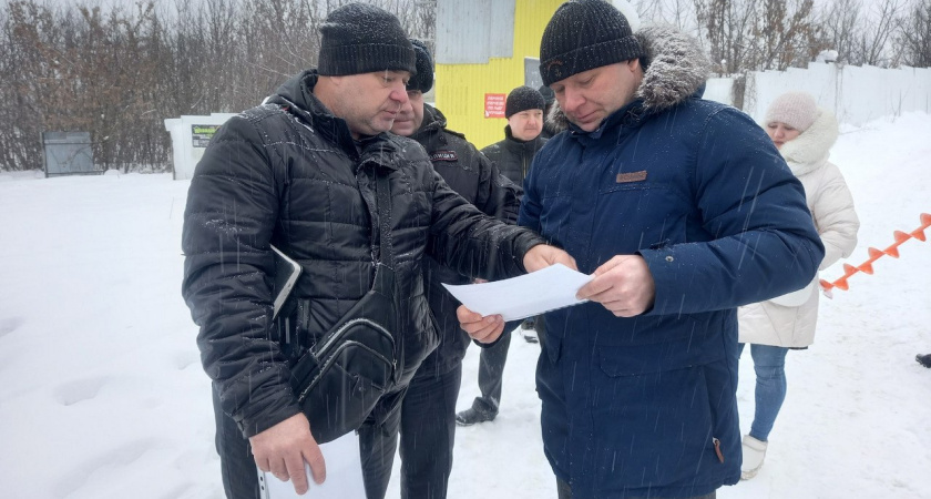 «Одними обещания кормят»: как тамбовские рабочие два месяца ждут зарплату с закрывшейся фирмы