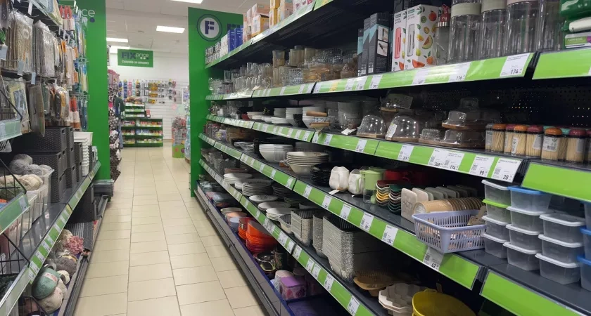 Взяла в "Фикс Прайсе" дешевую силиконовую форму для кексов. Но использую не для выпечки: делюсь, для чего она мне дома