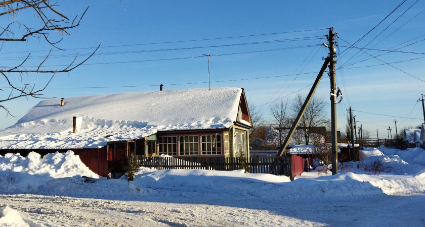 Переехали жить в деревню и только спустя год поняли, почему в деревнях больше не живут сельским хозяйством - а причина очевидна