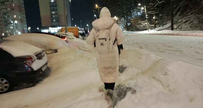 Кладу под стельку эту вещицу с кухни - и ноги теплые до -40: забытый лайфхак советских времен для зимы