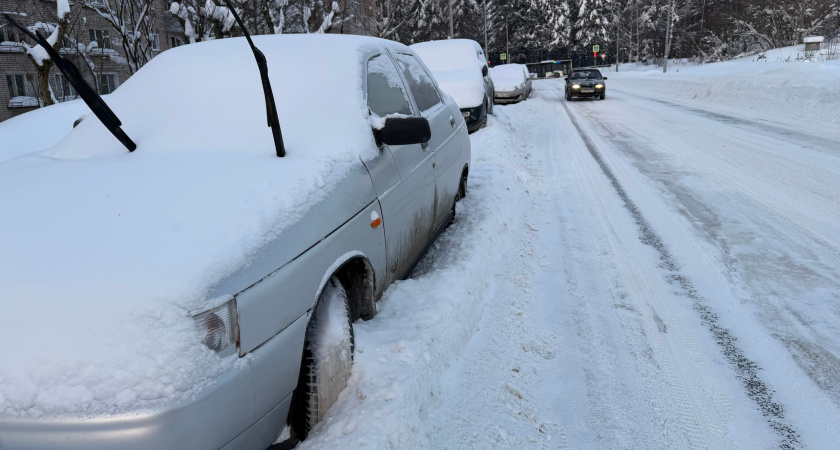 В феврале мажу фары зубной пастой и горя не знаю: лайфхак от советских шоферов, который работает в -30