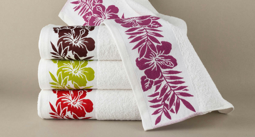 Столетние жирные пятна убрала с полотенец за 1,5 минуты: даже стирать не пришлось