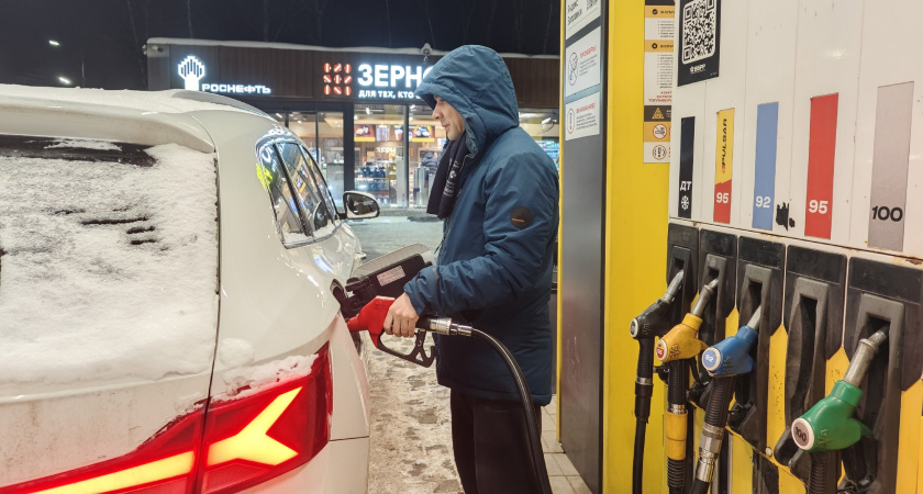 Два мотора с одинаковым пробегом: один ездил на 92-м, а второй на АИ-95 - сравним, что с ними стало