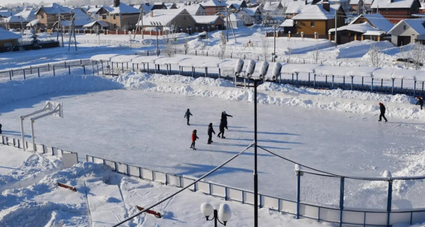 Каток школы № 1 "Сколково – Тамбов" открыт для всех желающих