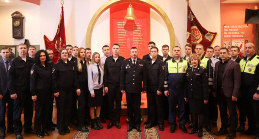 В Тамбове 14 молодых сотрудников полиции принесли присягу на верность службе