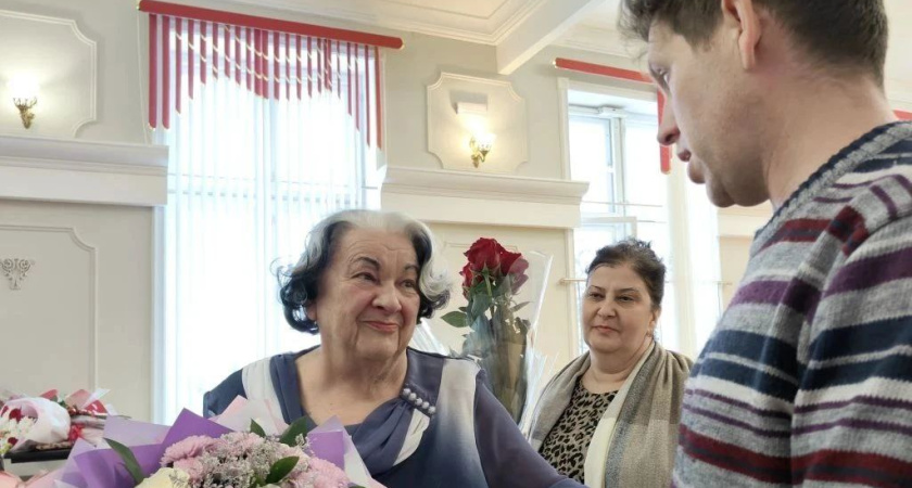 В Тамбове проводили на заслуженный отдых директора ДМШ № 2 имени В.К. Мержанова Аллу Фролову