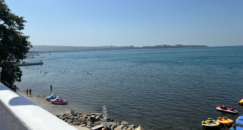 Пляжи без людей и цены, как в СССР: россияне открыли новый курорт с чистым морем