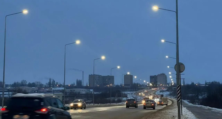 В Тамбове скорректировали график работы уличного освещения: фонари будут включать позже