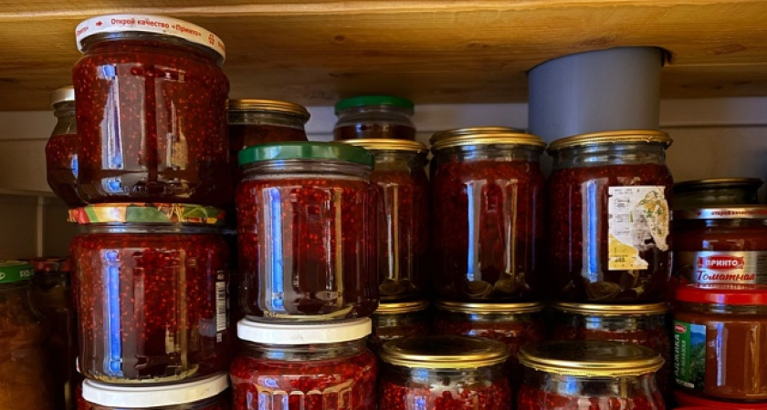 Ученые дали четкий ответ: можно ли есть варенье, если убрать сверху плесень