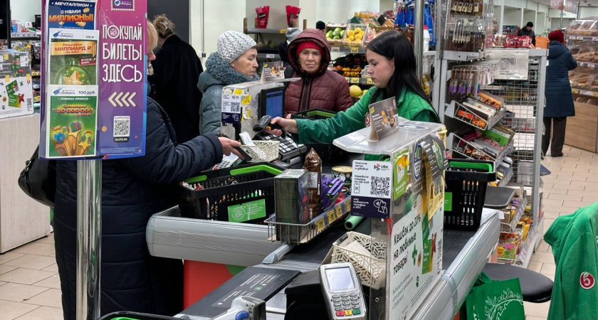 Зачем кассиры в "Магните" и "Пятерочке" задают вопрос: "Вам чек нужен?". И чем рискуют покупатели и сами магазины в 2026 году