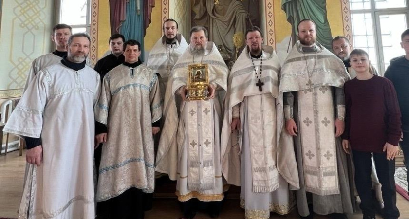 В Мичуринск перед Великом постом привезли ковчег с частицей мощей Иоанна Шанхайского