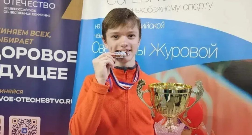 Тамбовский конькобежец Владислав Пеливан завоевал серебро всероссийских соревнований в Санкт-Петербурге