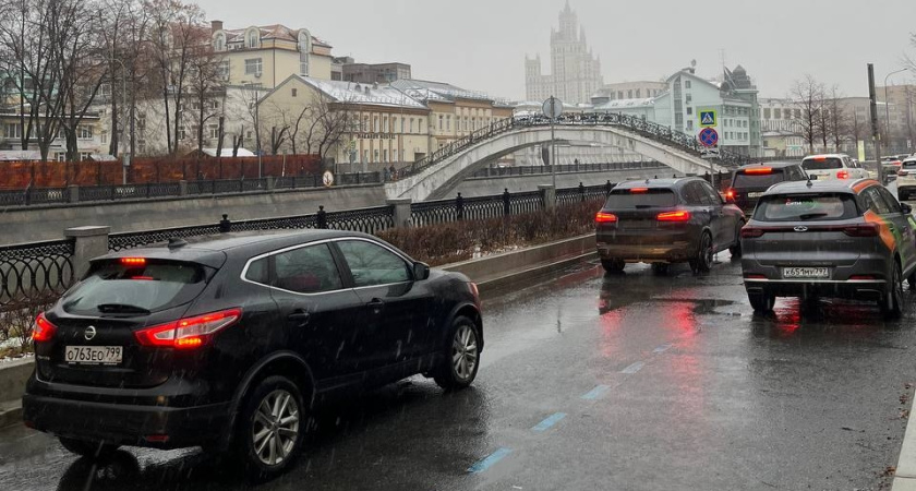 Через сколько часов после того, как пил алкоголь, водителю можно садиться за руль