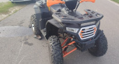 В Петровском округе 54-летняя женщина на квадроцикле перевернулась и попала в больницу
