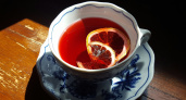 Врач объяснил, как меняется чай на вторые сутки после заваривания