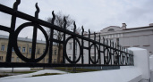 В сквер «Гармония» в Тамбове вернули отреставрированные чугунные решётки ограждения