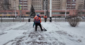 В Тамбове после первого снега всю ночь очищали дороги и тротуары