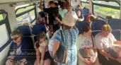 «Стоим как селёдка в бочке»: тамбовчане едут в электричке стоя по три часа в 30-градусную жару, а чиновники называют это нормой 