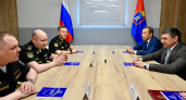 Евгений Первышов встретился с экипажем атомной подлодки "Тамбов"