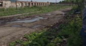 В Бондарском округе отходы с овцеводческой фермы загрязнили почву и дорогу