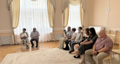 Супруги Захарцевы из Тамбова отпраздновали золотую свадьбу во Дворце торжеств