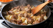 Что обжаривать первым — мясо или лук: запомните простое правило, от которого зависит вкус плова