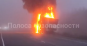 В Тамбовской области во время движения загорелся молоковоз