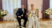 Многодетные родители Баженовы из Тамбова отпраздновали во Дворце торжеств серебряную свадьбу