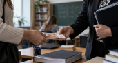 Преподавателя тамбовского вуза будут судить за взятку от студентки за написание диплома