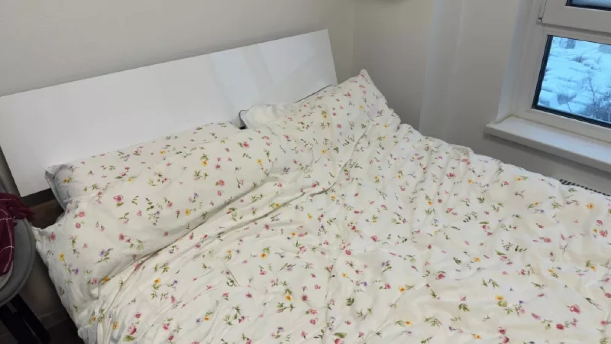 Почему нельзя гладить постельное белье: открытие британских ученых удивит даже скептиков