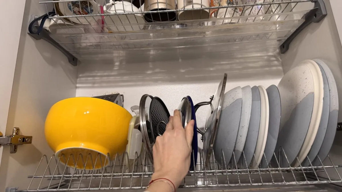 Почему нельзя мыть посуду в чужом доме - запомните раз и на всю жизнь