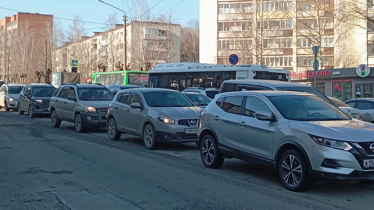 Касается всех, чей автомобиль старше 10 лет: правда ли, что за старую машину в 2026 году грозит штраф