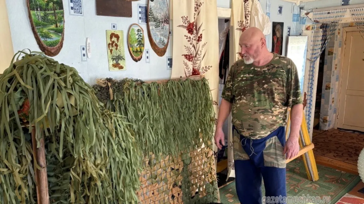 Житель Мучкапского округа шьет бойцам СВО защитные костюмы